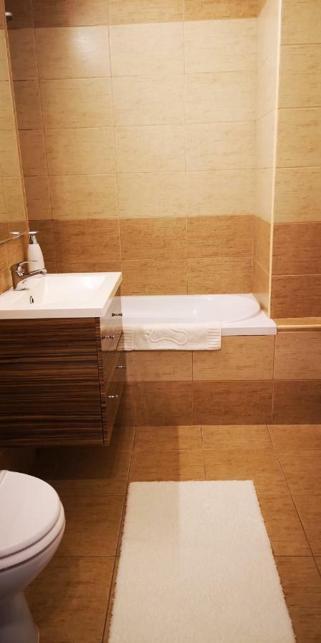 Diamond Apartment Târgu-Mureş Екстериор снимка